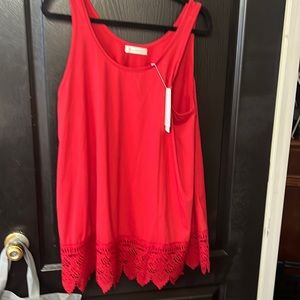 Women’s size 2X red tank top, NWT